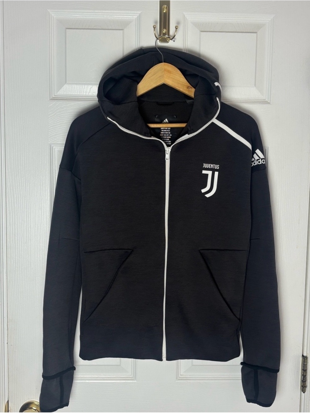 Adidas Juventus ZNE Full Zip Hoodie Jacket Black Men XS